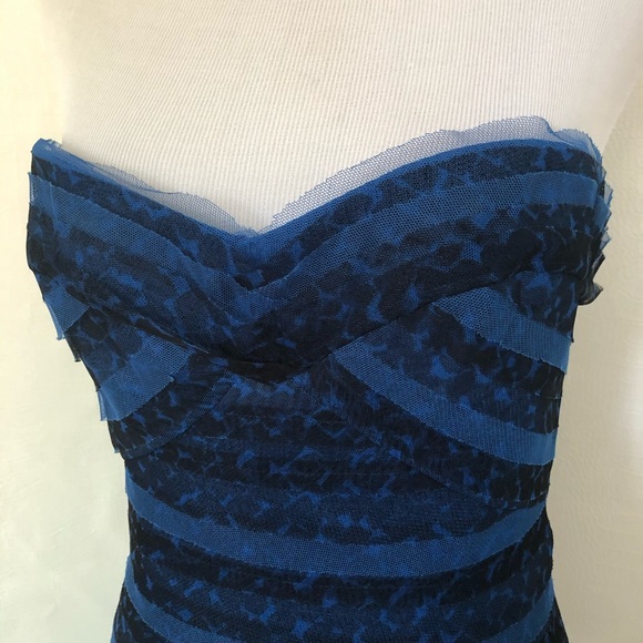 BCBG MAXAZRIA VALENTINE COCKTAIL DRESS. - Picture 2 of 8